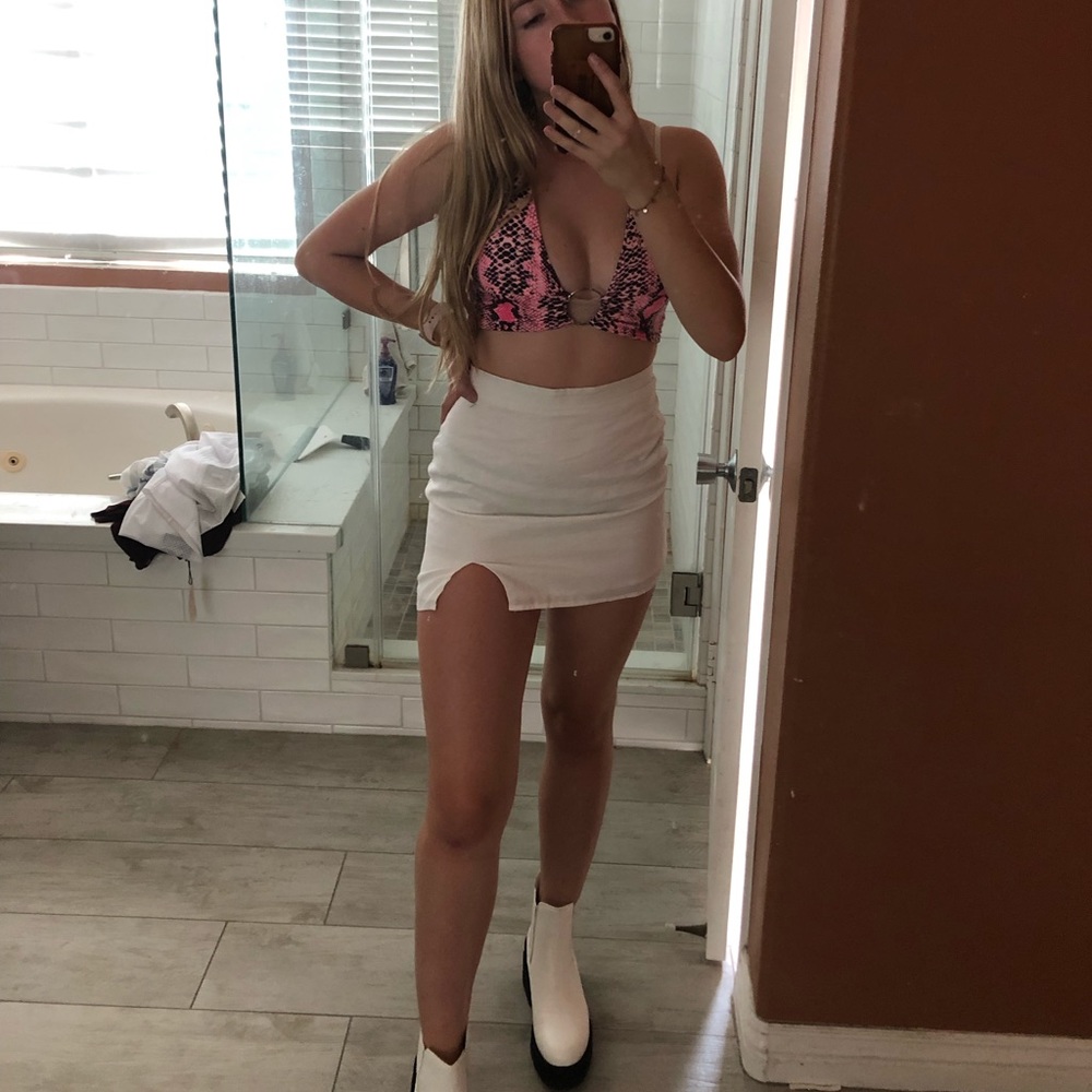 White slit skirt⭐️